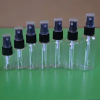 50 stks / partij 10 ml plastic spuitfles hervulbare fles cosmetische jar parfum huisdier fles met zwarte spuitgroothandel