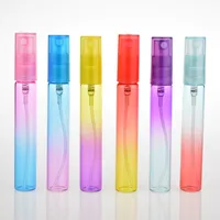 Gezi Taşınabilir Makyaj Boş Şişe WB2477 8 ml Mini Plastik Gradient Renk Parfüm Atomizer Doldurulabilir Sprey Şişe