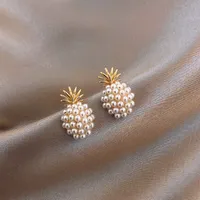 Ny geometriska pärlor kvinnor klassiska stud örhängen ananas pärla örhängen kvinnliga mode örhängen kvinnliga smycken