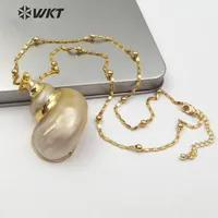 Chains WT-JN075 White Shell Necklace Gold Trim Beautiful Trumpet Pendant Women Fashion Natural Sea Jewelry