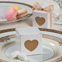 50 adet 2 "x2" x2" Beyaz Kalp şeklinde Pencere Şeker Kutuları Düğün Şekerlikler Parti Şeker Hediye Kutusu Çikolata Kutuları Baby Shower Yana