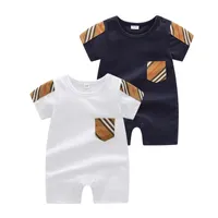 Baby Romper Toddler Kids Crewneck Singelbröst Jumpsuits Designer Infant Onesie Nyfödda Casual Kläder 0-24 månader