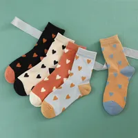 Outono e inverno novo estilo peúgas do tubo senhoras amam meias de algodão fabricantes de meias femininas atacado
