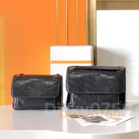 Дизайнерские сумки для мессенджера Винтажный поперечный кузов Niki Восковая кожаная сумочка для женщин Металлическая цепная сумка для плеча сумки с клатч