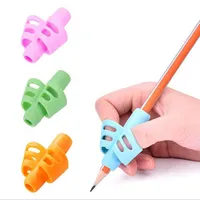 Renkli Kalem Sapları Kalem Tutucu Silikon Bebek Öğrenme Yazma Aracı Düzeltme Aygıt Öğrenme Ortağı Öğrenci Kırtasiye Kalem Tutma