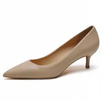 Элегантные классические женские насосы для женщины сплошной натуральной кожи тонкие пятки дамы мода белые обнаженные высокие каблуки офисные Обувь A001 220207