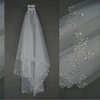 Cheap New casamento de luxo Veils Curto Véu de Noiva casamento 2 Camada de borda de cristal artesanal frisado Crescent Bridal Veil Acessórios Branco Marfim