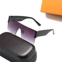 Progettista all'ingrosso occhiali da sole di lusso con scatola di elegante stampa leopardo nero 5color bicchieri polarizzati di alta qualità per uomo e donne UV400 ZX2112