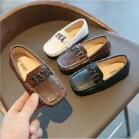 Çocuk Ayakkabı Yumuşak PU Deri Yürüyor Loafer'lar Erkek Bebek Ayakkabı Klasik Stil Slip-On Erkek Ayakkabı Boyutu 21-30 İlkbahar Sonbahar