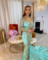 Céu azul marroquino Caftan vestidos de noite sereia apliques de laço de ouro de manga longa com varredura treinar saudita arábia vestido de baile