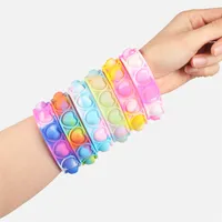 Luminous Push Bubble Bracelet Silicone Fidget Toys Favor Pops Poppers Sensory Ring Bracelets Puzzle Loving Heart Shape Wristband Decompression Toy 6 Colors