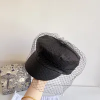 2022デザイナー女性のベレー帽帽子ブラックホワイト高品質パーティープロムイブニングレディベレー帽バックレターレディースハット