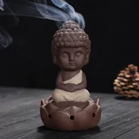 Piasek Kadzidła Palnik Ceramika Buddyjska Monk Ozdoby Piękne Dekoracyjne Lampy Zapach Censer Lotus siedzieć w medytacji Thurble New 9ys K2