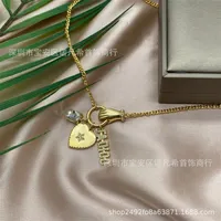 Fashion Jewelry Necklace Necklace Matte Gold Advanced Feeling Peach Heart Letter Bergamot Shape Inlaid Square Diamond