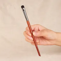 Round Shader Brush Małe 210 - Gęste szczegółowe oko Cień Smokey Liner Makeup Szczotka Beauty Cosmetics Tool