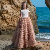 New Pageant Tiered Flor Girl Dress para Ocasião Especial Vestidos Princesa Mangas Curtas Personalizado Vestidos de Primera Comunion