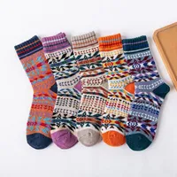 5 pares Nuevo invierno calcetines de alta calidad calcetines de alta calidad calcetines de lana vintage navidad casual colorido mujeres