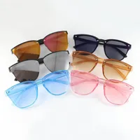 الأزياء نظيفة مربع كيدز مصمم النظارات الشمسية مع عدسات الألوان المعتاد بارد الفتيان والفتيات النظارات الصلبة