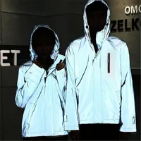 Koşu Ceketler 2021 Yansıtıcı Ceket Erkekler / Kadınlar Artı Kadife / Yok Velvet Harajuku Rüzgarlık Kapüşonlu Streetwear Coat1