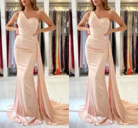 핑크 인어 신부 들러리 드레스 2022 섹시 한 숄더 주름 긴 여성 행사 파티 저녁 댄스 파티 드레스 맞춤 제작
