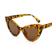 Diseño de moda Gradient Ocean Llens Sunglasses Womens 2022 Cata de catwalk europea y americana Mostrar marco completo UV400 Gafas de gato para hombre