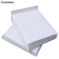 50 pcs novo branco kraft papel bolha envelopes bolsas malhais acolchoado envio Bubble envelope impermeável espuma saco de correspondência 8 tamanhos y200709