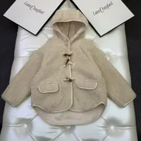 새로운 겨울 아기 ​​여자 양고기 코트 키즈 소녀 야외 의류 아이들의 양털 후드 자켓을 따뜻하게 도착