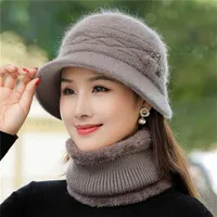 Women Winter Hat Keep Warm Cap With Brim Add Fur Lined Hat & Scarf Set Hats For Women Flowers Rabbit Fur Winter Bucket Hat 220124