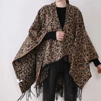 Bufandas 2021 Moda clásica otoño / invierno Cabo Jacquard Leopard Print Bufanda para mujeres1