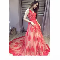Stunning A-Line Evening Dresses Long V-Neck Red Lace Appliques Prom Dresses Backless Formal Evening Party Gowns Custom Made V83