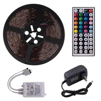 Plastic 150-LED 12V-5050RGB IR44 Light Strip Set com IR Remote Controller (Lamp Branco Plate)
