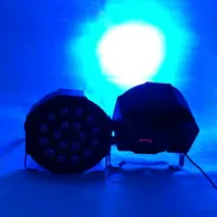 Neues Design 18W 18-LED RGB Auto- und Sprachsteuerungsparty-Bühnenlichter Black Top-Grade-LEDs Neue und hochwertige Par-Lichter heiß