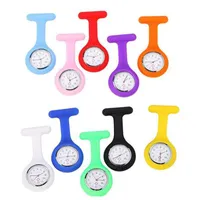 Silicone Nurse Medical Pocket Watch Fashion Pin Regalo de Navidad 11 Color Relojes de cuarzo de alta calidad al por mayor