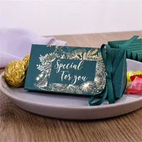 Choklad Presentförpackning Guldpläterad Bröllop Firande Trianglar Candy Box Silk Ribbon Gifts Wrap Fashion Ny Ankomst 0 33CY M2