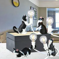 Noordse mini -led Night Lamp Creative Animal Table Light Kinderkamer Bedcat Tafelverlichting Studie Slaapkamer Decoratie Kleine desklampen