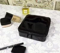 Clássico preto novo mulheres moda cosméticos caixa de armazenamento organizador sacos de armazenamento de maquiagem bolsa de moda portátil viagens banheiro saco presente vip