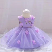 Nya små tjejer fjäril tryck klänning prinsessan stil dop klänningar barn 3d blomma tjejer klänning baby prom applique blomma klänning