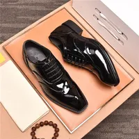19SS роскошь мода кожаные туфли мужчины Оксфорд обувь для мужчин бизнес свадебное платье обувь мужчины формальные туфли Zapatos Hombre Vestir Yecq1