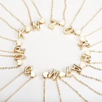 Hängsmycke Halsband 26 Intial Letter Alfabet Heart Necklace för kvinnor Guldfärg A-Z Kedja Mode Smycken Gift1