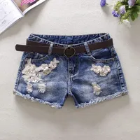 Verão Blue Denim Shorts Mid cintura buraco flores jeans branqueada botão estilo inglaterra 100% algodão kg-288
