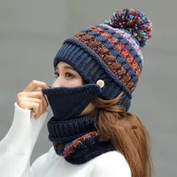 Winter Women Mantenha o chapéu de lã quente esportes ao ar livre À prova de vento de malha chapéu à prova de orelha à prova de orelha CAP Cachecol 3 pcs conjunto de festa CCA2734