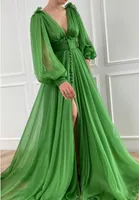 2020 Chiffon Long Prom Vestidos Green V-Decote em V Decosco Vestidos de Noite com Botão Frente Frente Slit Vestidos do Finalista de Baile
