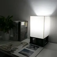 40W (ohne Glühbirne) Tischlampe US-standardmäßiger schwarzer vierecker Base (Dual-USB-Schnittstelle) AC Powered Warme Beleuchtung Tischlampen Großhandel