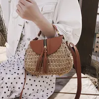 Дизайнер Handmade Tassel соломенная пляжная сумка седло вязание Boho Tote маленький кошелек бамбука дешевые летние сумки ротанга 2019
