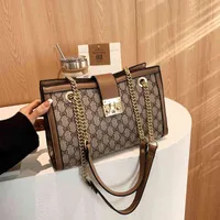 حقيبة تصميم المتجر على الإنترنت تصدير 2023 مصنع Wholale Hong المطبوعة Light Luxury Women's Fashion عالي السعة واحدة