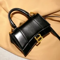 Designer di lusso Handbag Mulelles Alta Qualiidade Nova Sela Saco Casual Retro Cors Slida Senhoras Flip Borse Ombro Saco Do Mensagei