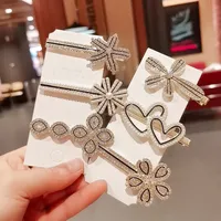 Twinklei Girls Pearl Crystal Play Clips para las Mujeres Flor Horquillas Duckbill Clip Keywear Coreano Bisel Barettes Accesorios para el cabello
