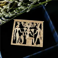 The new retro Egyptian pharaoh brooch exotic style matte gold portrait coat pin female brooch