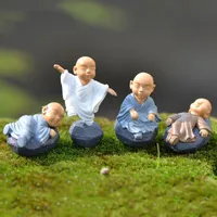 Kung fu cartoon monaco figurine mini monaco ornamenti decorazione terrarium moss succulente micro paesaggio resina monaco artigianato bambini bambini