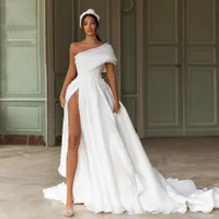 Sexig New Fashion Plus Storlek Bröllopsklänningar One-Shoulder High Split Appliques Lace Bridal Gowns Sweep Train Organza Bröllopsklänning Vestidos